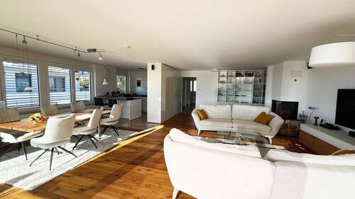 Living Area - 4 Zimmer Etagenwohnung zum Kaufen in Meersburg