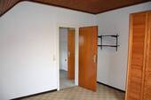 Zimmer 2 - 