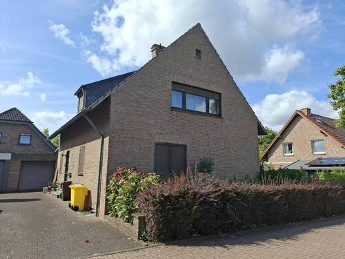 Frontansicht - 5 Zimmer Einfamilienhaus zum Kaufen in Nettetal