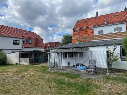 rückwärtige Ansicht - Grundstück zum Kaufen in Delmenhorst