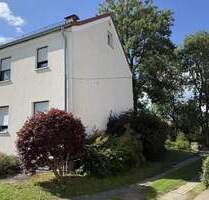 Reihenendhaus mit Garage in Moßbach