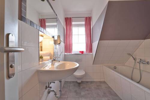 App. 1 - Tageslichtbad - 