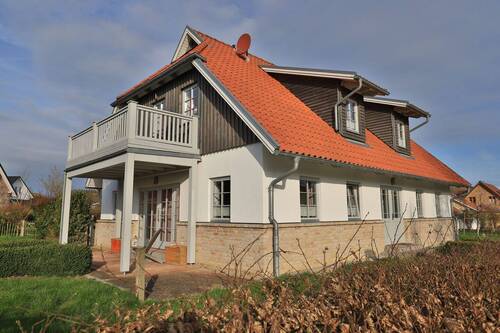 Südostansicht - Mehrfamilienhaus, Wohnhaus mit 200,00 m&sup2; in Kalkhorst zum Kaufen