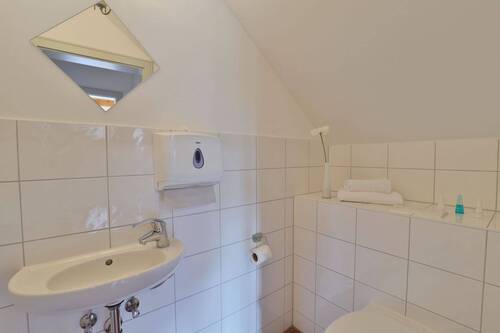 Personal-WC in der Gewerbeeinheit - 