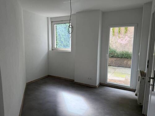 Schlafzimmer mit separatem Bad - Etagenwohnung mit 93,00 m&sup2; in Meißen zur Miete
