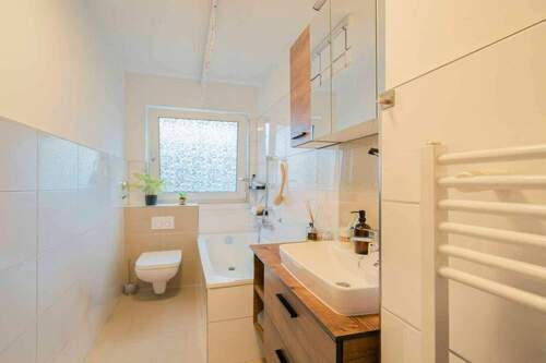 Badezimmer_Whg 3. OG links - 
