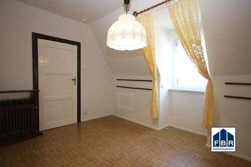 Zimmer 3 Dachgeschoss - 