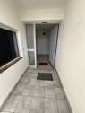 Einzeleingang zur Wohnung - 4 Zimmer Terrassenwohnung in Pfarrkirchen