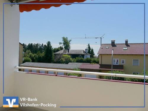 Titelbild - Wohnen in ruhiger Lage: Gepflegte 3-Zimmer-Wohnung mit Balkon!