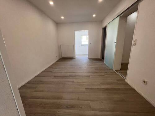 Wohnzimmer 1.OG - Mehrfamilienhaus, Wohnhaus mit 153,00 m&sup2; in Neunkirchen zum Kaufen