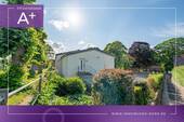 Hausansicht - Zwei-Zimmer-Wohnung mit Dachterrasse und Kirchenblick!