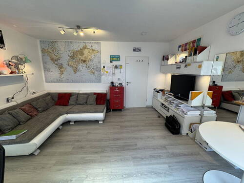 Zimmer 2 - 