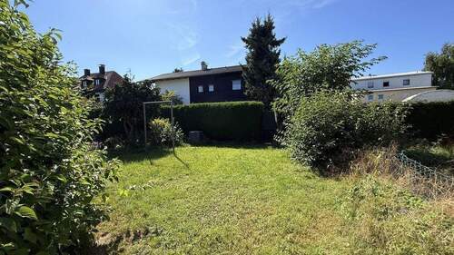 Gartenbereich - … AIGNER - erschwingliches, charmantes RMH mit Garage und schönem Garten in ruhiger Lage ...