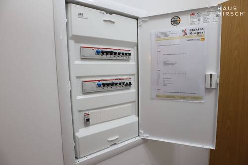Sicherungskasten mit komplett neuer Gesamtelektrik - 