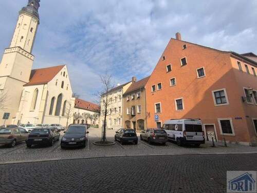 Parkmöglichkeiten gegenüber - 1 Zimmer Einfamilienhaus in Zittau