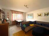 Wohnen - 7 Zimmer Mehrfamilienhaus, Wohnhaus zum Kaufen in Dreieich