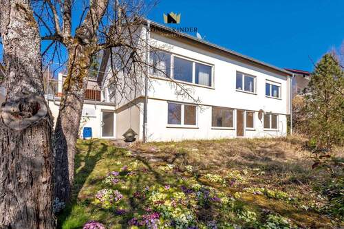 Haus Ansicht - NEU: PROVISIONSFREI! Sehr sonnige 3 Wohnungen über 3 Etagen & XXL-Grundstück auf insgesamt 1.159 qm!