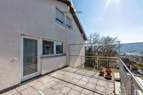 Große Terrasse mit Fernblick & Pergola - 