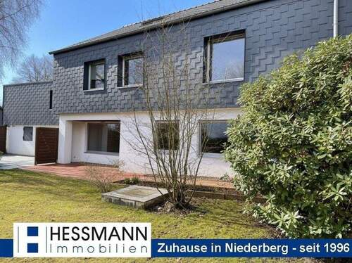 Rückansicht - Sofort verfügbar - Freisteh. 2- bis 3-Fam.-Haus in ruhiger Lage mit Aussicht über Langenberg