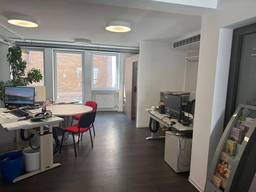 Bürofläche - Büro zur Miete in Kitzingen