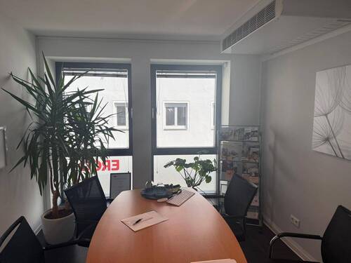 Besprechungsraum - Büro in Kitzingen