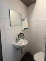 Toilette - Büro mit 80,00 m&sup2; in Kitzingen zur Miete