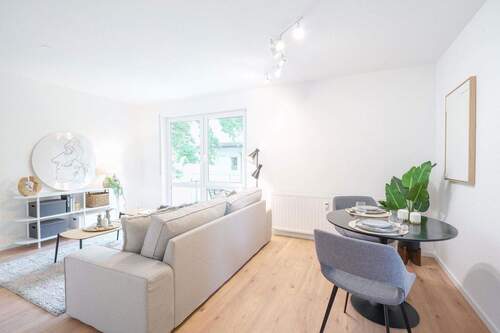 Wohnen - 2 Zimmer Etagenwohnung in Dresden