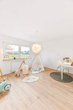 Kinderzimmer - 3 Zimmer Etagenwohnung in Stuttgart