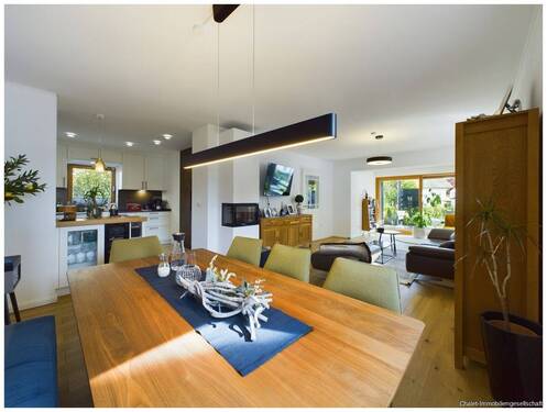 Essbereich mit offener Küche - 