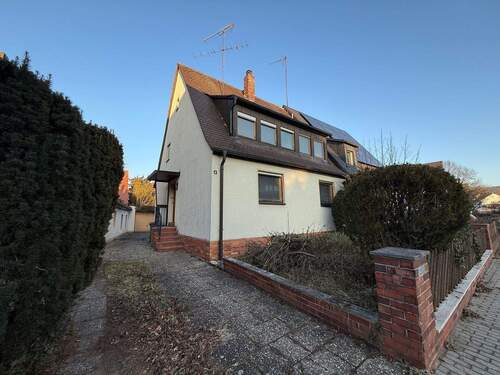 SüdWestAnsicht.jpg - 1 Zimmer Doppelhaushälfte zum Kaufen in Bubenreuth