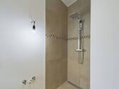 Duschbad im Gästezimmer - 