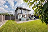 Gartenansicht - 4 Zimmer Einfamilienhaus zum Kaufen in Brunsbüttel