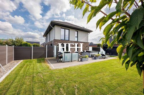 Gartenansicht - 4 Zimmer Einfamilienhaus zum Kaufen in Brunsbüttel