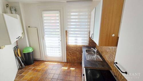 Küche - 3 Zimmer Etagenwohnung zum Kaufen in Stuttgart