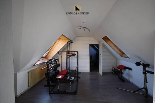 ...danach ins eigene Fitness-Studio... - 