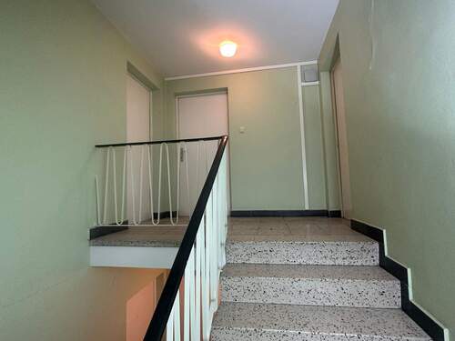 IMG_7629.JPG - 7 Zimmer Etagenwohnung zum Kaufen in Schweinfurt