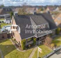 Neumünster | Charmante kleine Haushälfte mit offenem Wohnbereich und neuer Heizung - Neumünster / Einfeld