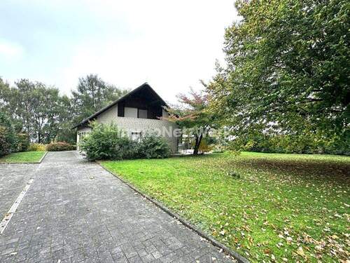 Außenansicht - 6 Zimmer Einfamilienhaus zum Kaufen in Scheden / Meensen