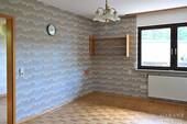 Zimmer. - 