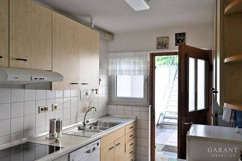 Küche - 8 Zimmer Doppelhaushälfte zum Kaufen in Bad Ditzenbach