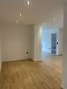 Home-Office-Platz und Flur - 