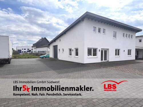 Aussenansicht - Kleine Halle + Büro und Wohnung in Andernach zu mieten!