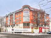 Hausansicht - SingleStudenten-Apartment mit Balkon und Tiefgarage
