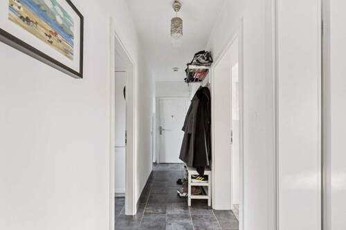 Flur - 3 Zimmer Etagenwohnung zum Kaufen in Wedel