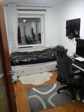 kleines Zimmer links - 