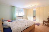 1OG - Helles Schlafzimmer - 