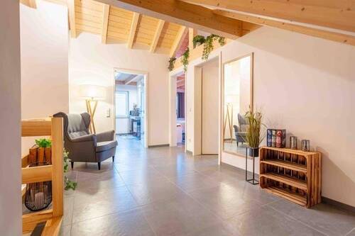 Diele OG - Etagenwohnung mit 125,00 m² in Brüggen zur Miete