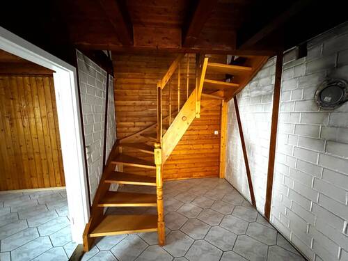 8. Treppe EG zu OG.jpg - 
