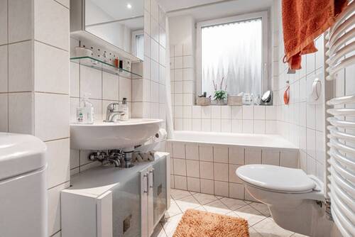 Badezimmer - 2 Zimmer Etagenwohnung in Berlin