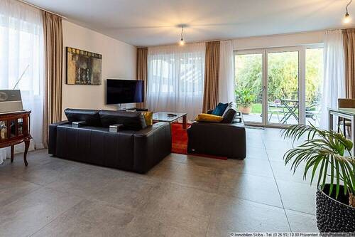 Wohnbereich mit Terrassenzugang - Etagenwohnung mit 119,00 m² in Bad Neuenahr-Ahrweiler zur Miete